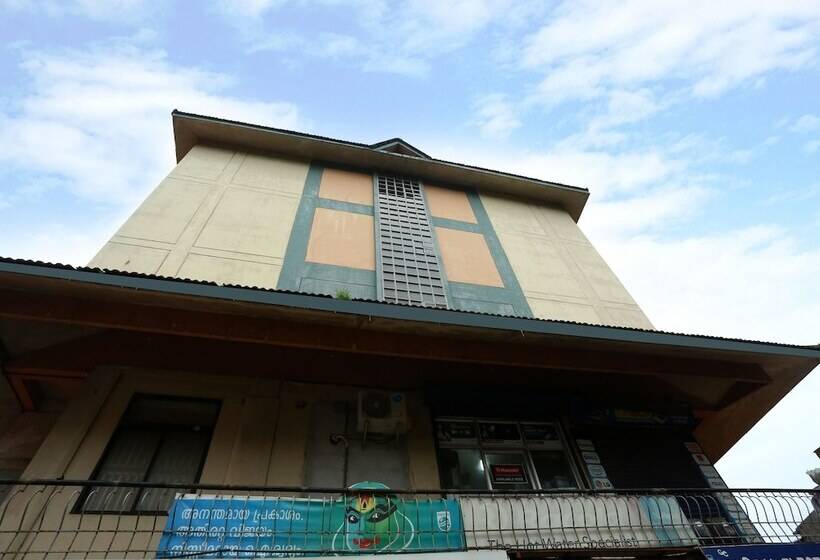 ホテル Select Residency By Oyo Rooms