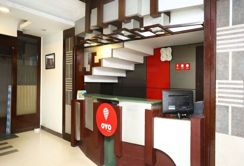 ホテル Select Residency By Oyo Rooms