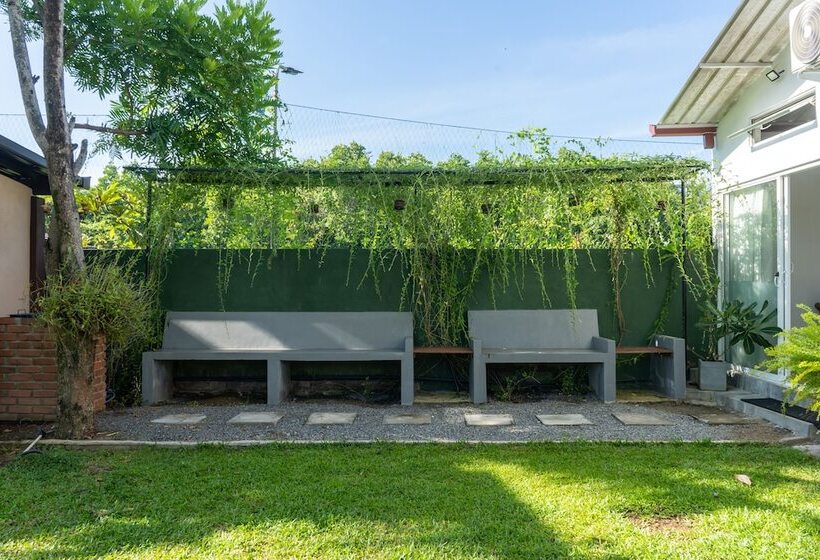 בית מלון כפרי Villa Sarakkuwa