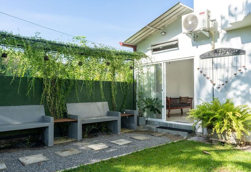 בית מלון כפרי Villa Sarakkuwa