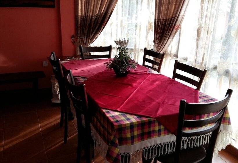 Pensionat Basilico Homestay