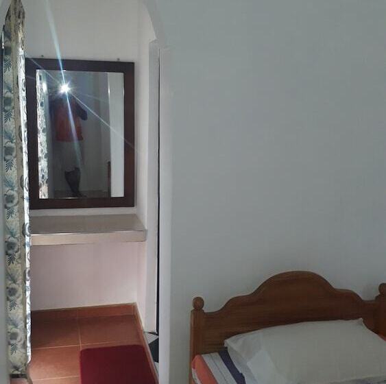 Pensionat Basilico Homestay