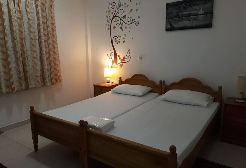 Pensionat Basilico Homestay