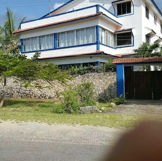 پانسیون Blue Rooms