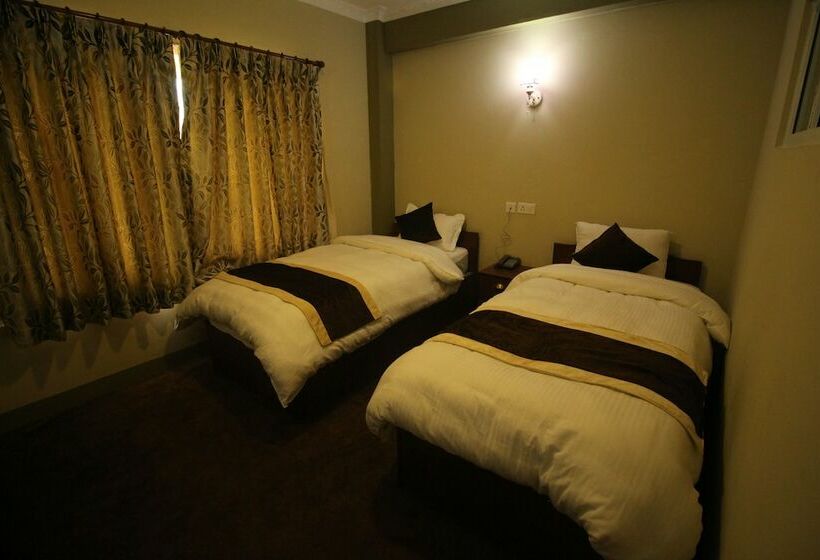 تختخواب و صبحانه Himalayan Sherpa Inn