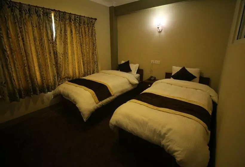 تختخواب و صبحانه Himalayan Sherpa Inn