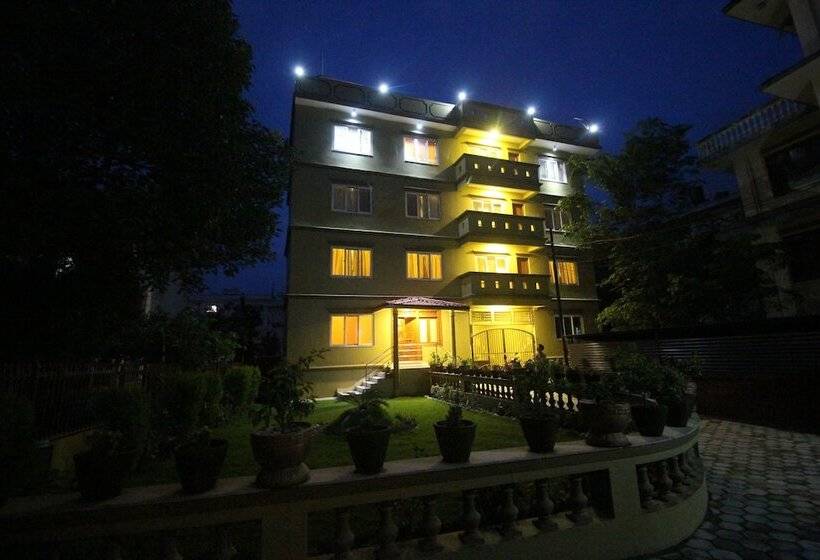 تختخواب و صبحانه Himalayan Sherpa Inn