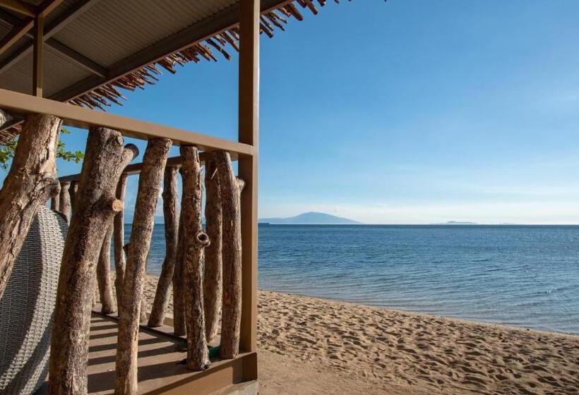 Otel Crusoe Cabins Casobe