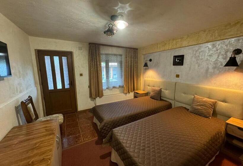 Hotel Guest House Ivan