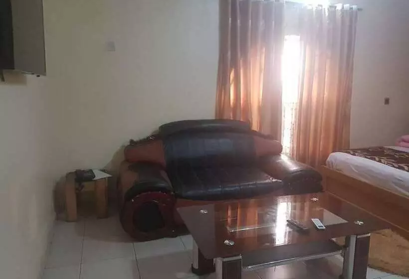 هتل Hallmark Suites   Abeokuta