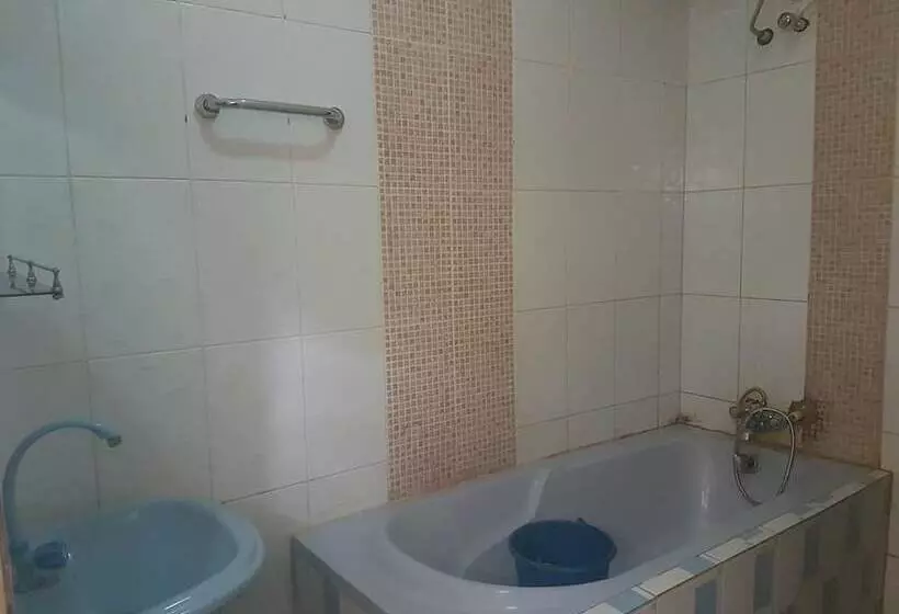 هتل Hallmark Suites   Abeokuta