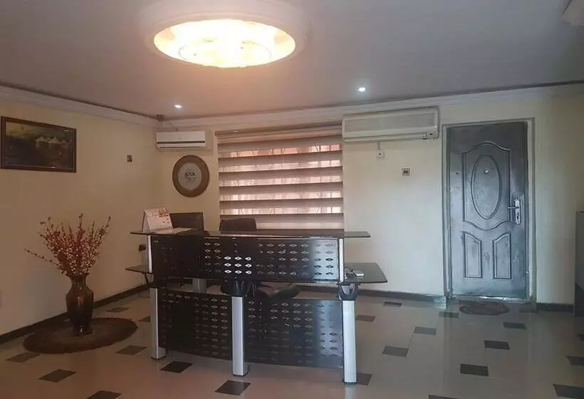 هتل Hallmark Suites   Abeokuta
