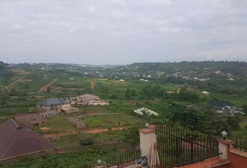 هتل Hallmark Suites   Abeokuta