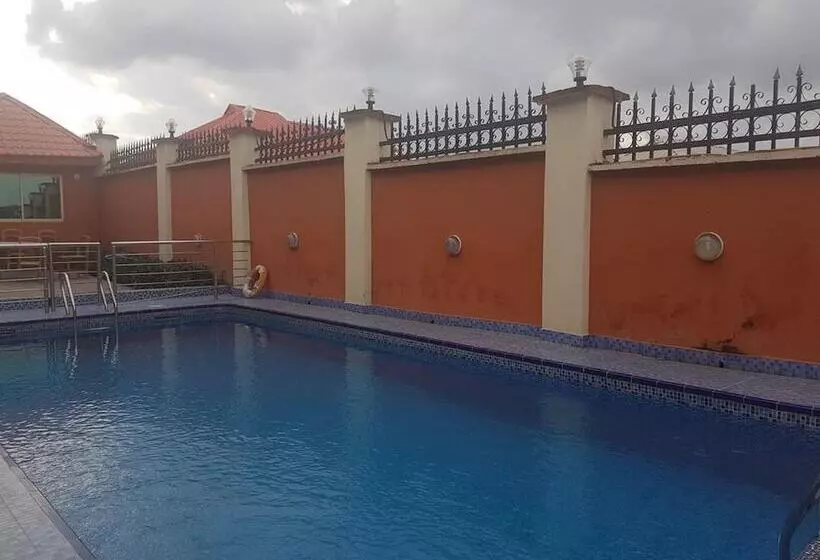 هتل Hallmark Suites   Abeokuta