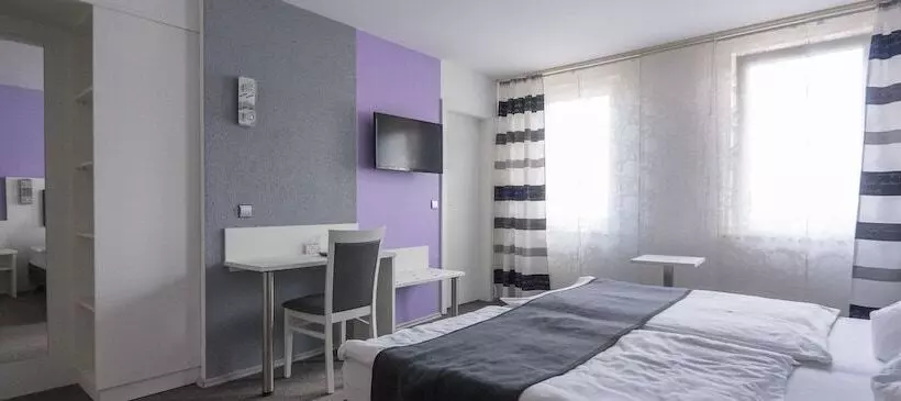 Hotelli Holländischer Hof