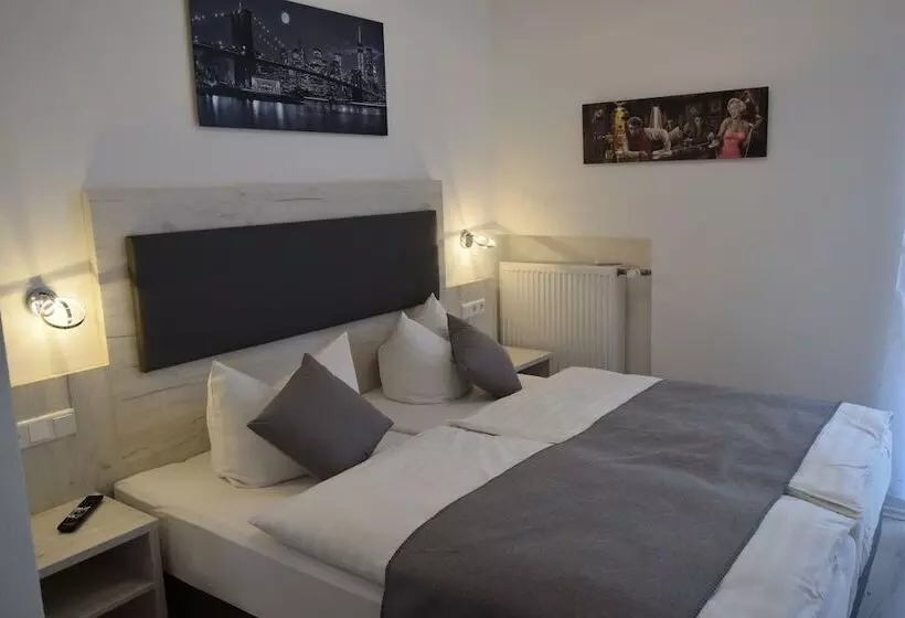 Hotelli Holländischer Hof