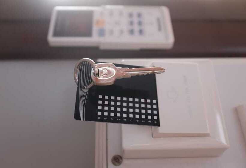 هتل Paradise Riverview Resort