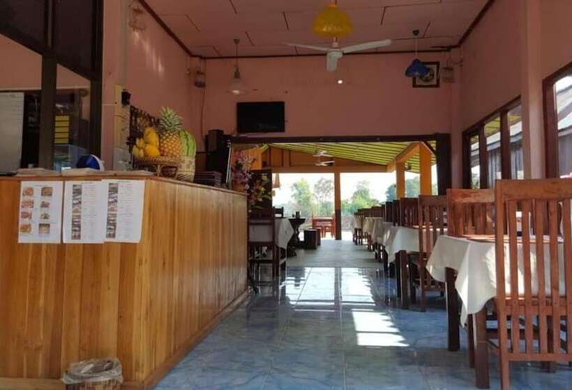 هتل Paradise Riverview Resort