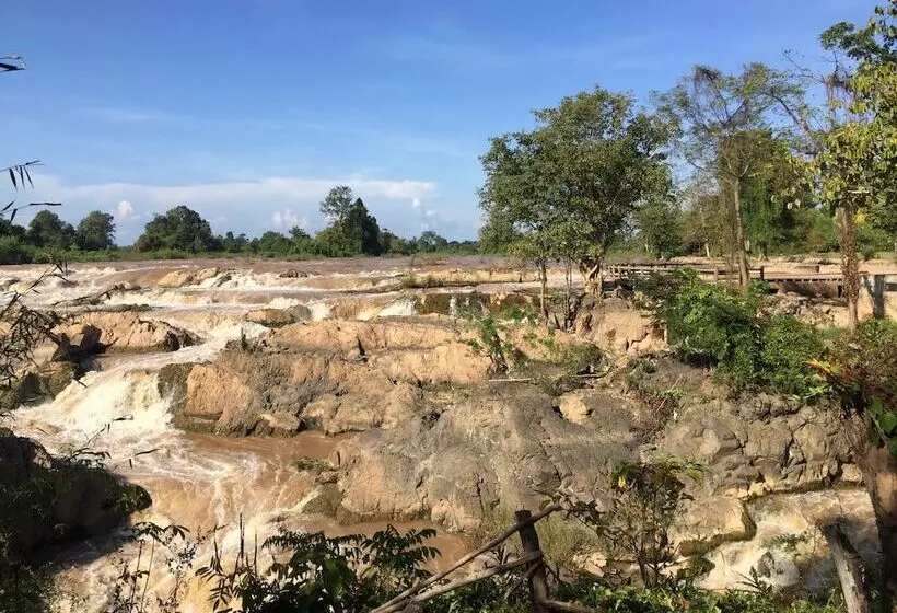 Hotelli Souk San Sun Set Bungalow