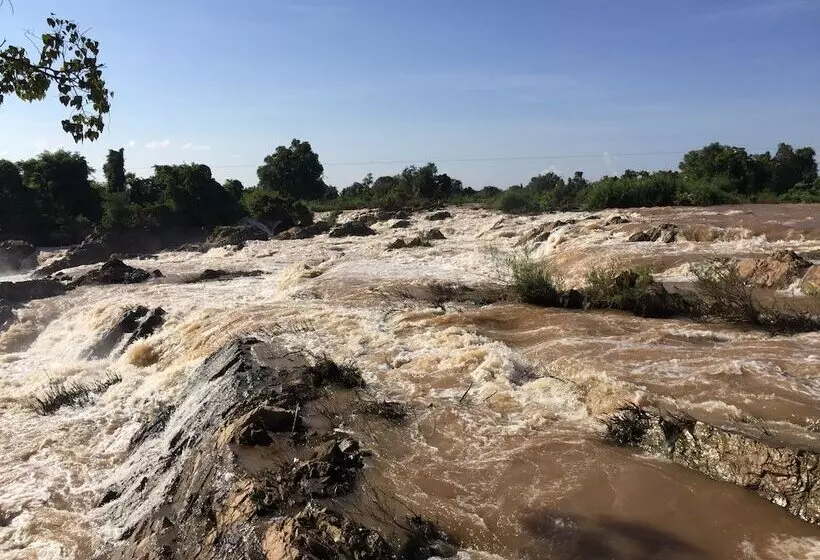 Hotelli Souk San Sun Set Bungalow