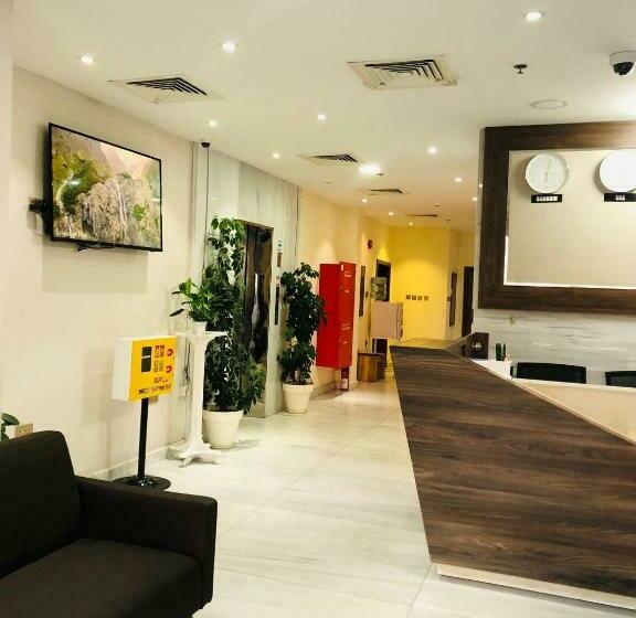 هتل Tangier Tower