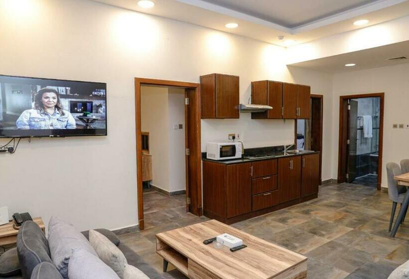 هتل Tangier Tower