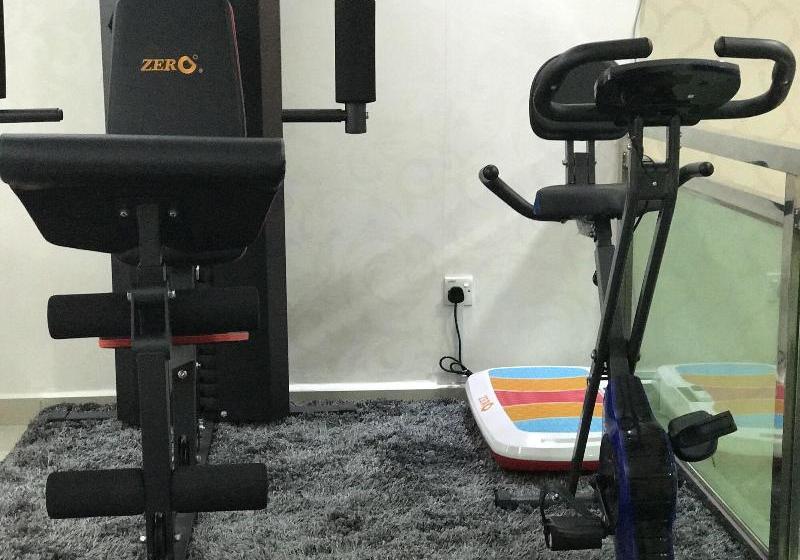 פנסיון El Staycation