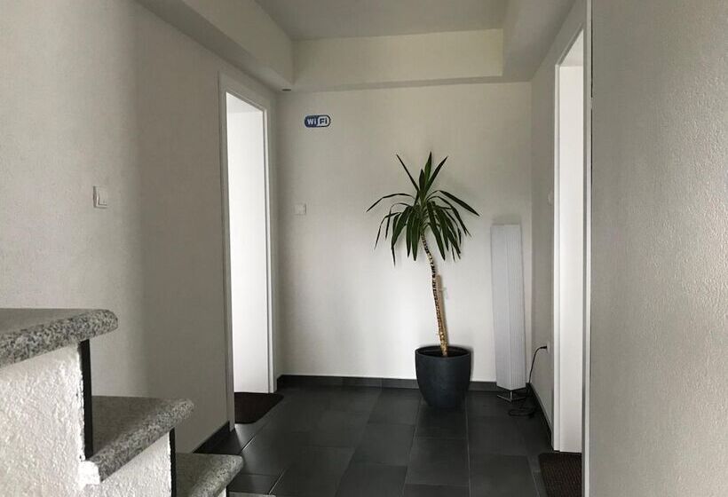 Пансион Guest House Klanfar