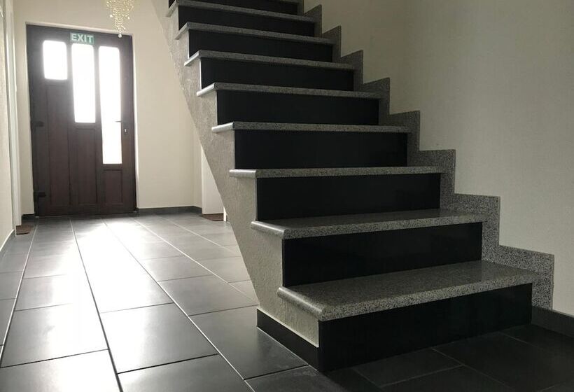 Пансион Guest House Klanfar