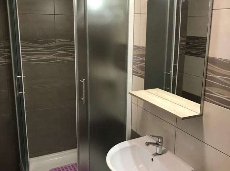 Пансион Guest House Klanfar