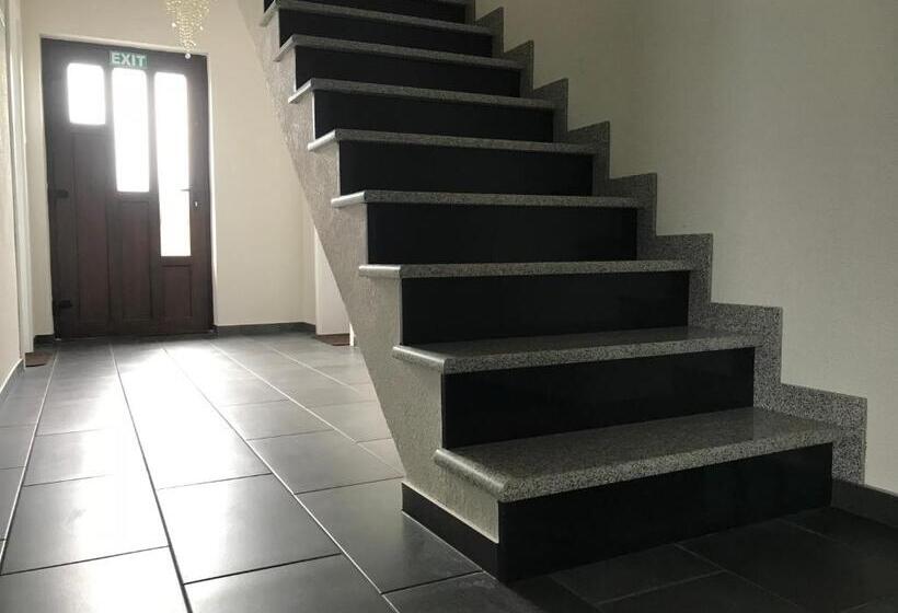 Пансион Guest House Klanfar