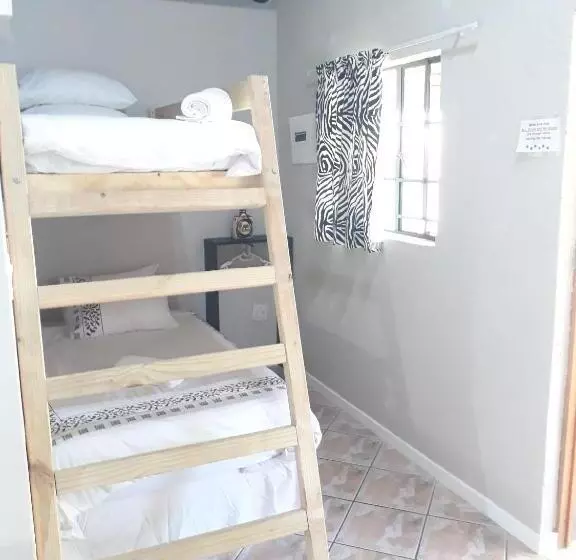 Retkeilymaja Homebase Kruger