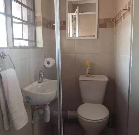 Retkeilymaja Homebase Kruger