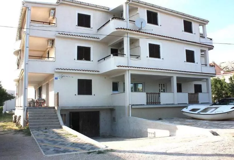 Batkoski Apartments