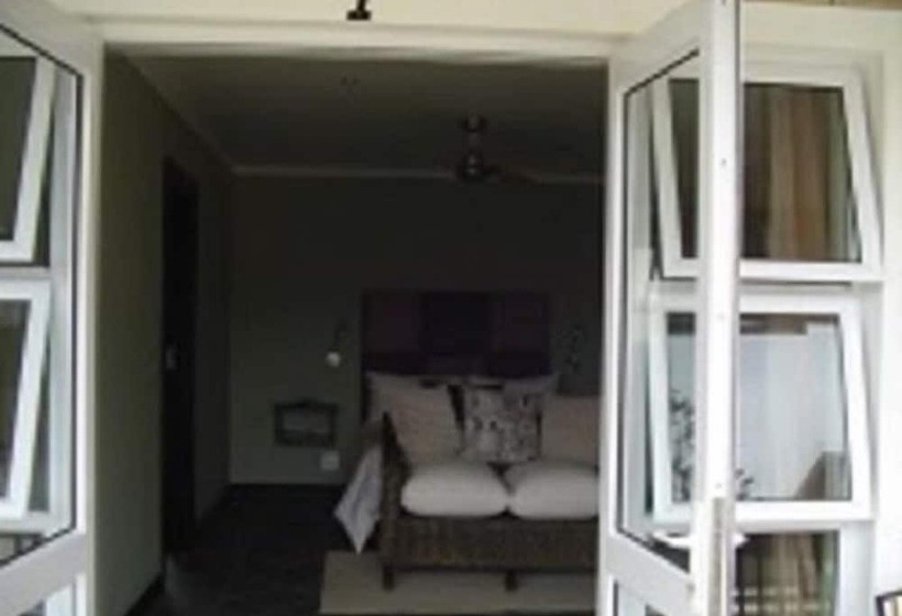 مبيت وإفطار Mount Lodge Humewood