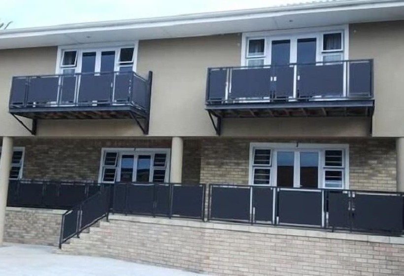 مبيت وإفطار Mount Lodge Humewood