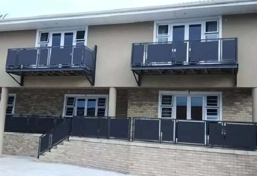 Aamiaismajoitus (B&B) Mount Lodge Humewood