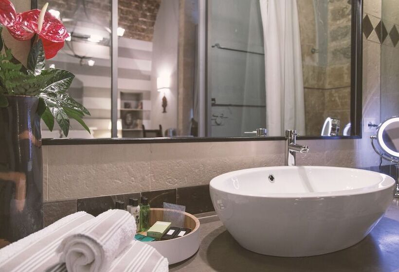 مبيت وإفطار Palazzo Trigona Suite