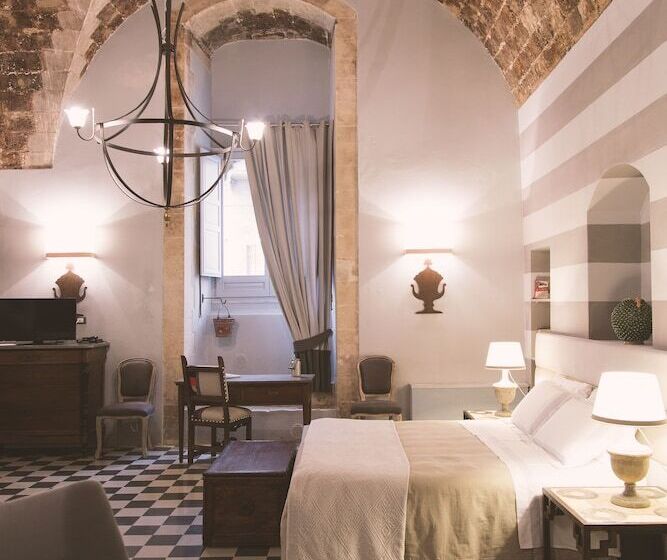 مبيت وإفطار Palazzo Trigona Suite