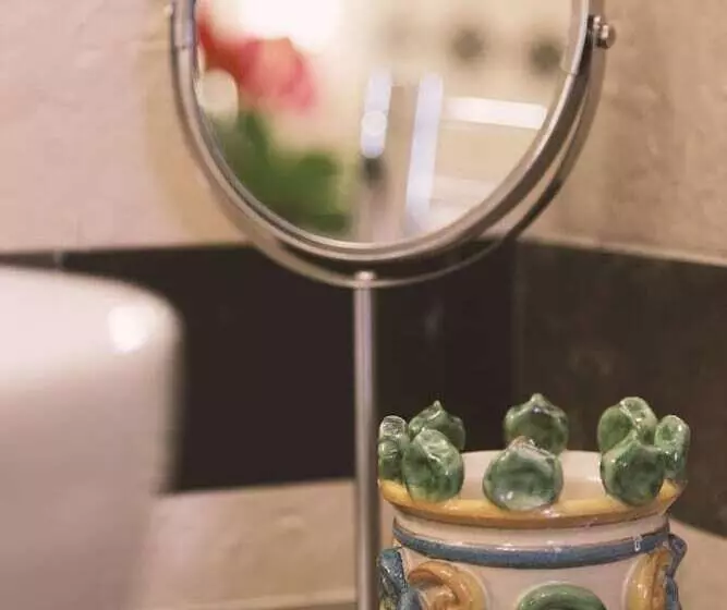 Aamiaismajoitus (B&B) Palazzo Trigona Suite