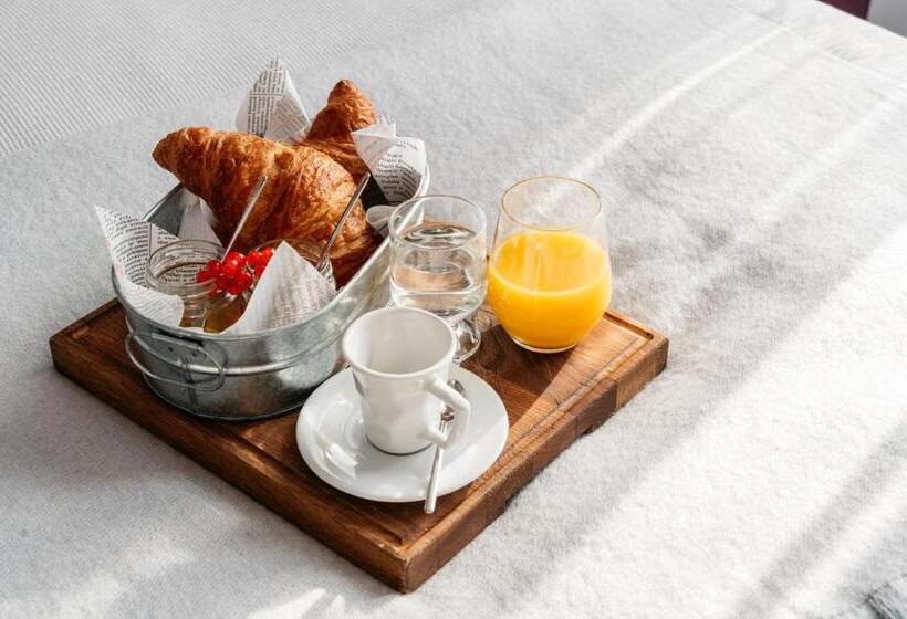 District17   Loftaffair Collection