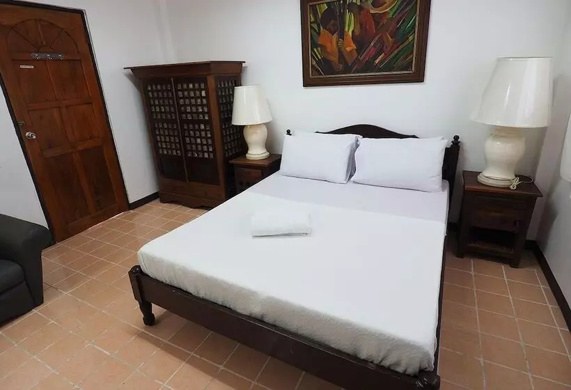 Hotelli Balay Travel Lodge