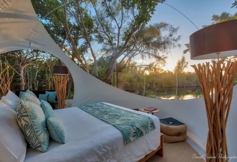 هتل Bubble Lodge Ile Aux Cerfs