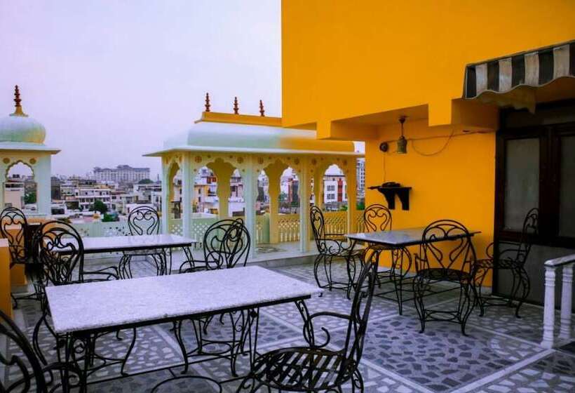 בית מלון כפרי Nahar Singh Haveli