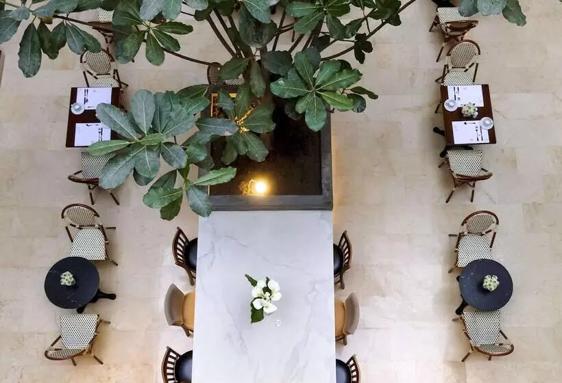 ホテル NH Cali Boulevard del Río