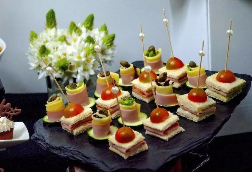 ホテル NH Cali Boulevard del Río