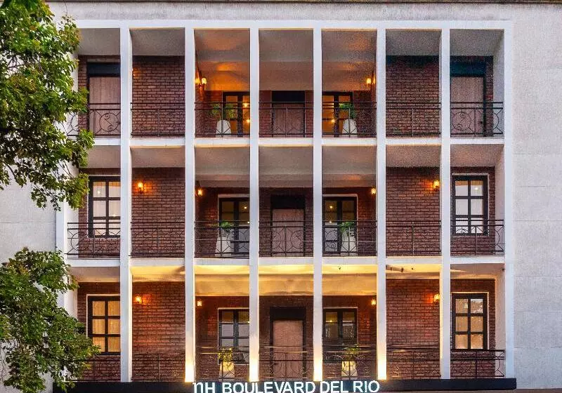 ホテル NH Cali Boulevard del Río