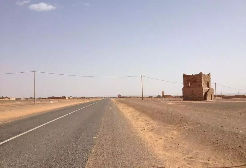 Khamlia Desert Bed & Breakfast