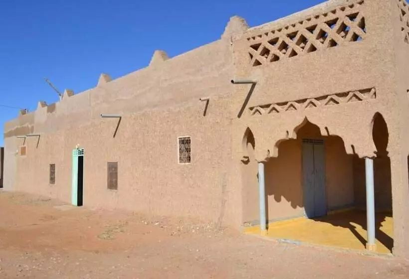 Khamlia Desert Bed & Breakfast