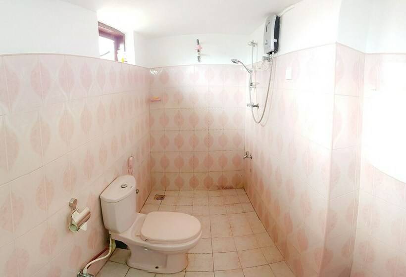 Pensão Lali S Hikkaduwa Homestay